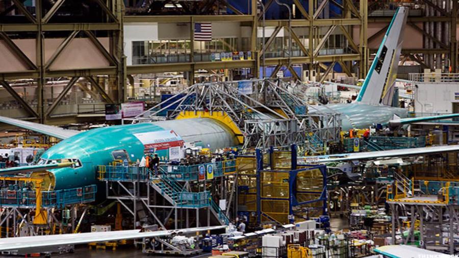 does boeing charleston offer tours