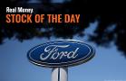 Ford Navigates to Modest Gain on Columbus Day
