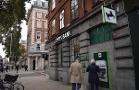 Lloyds' Purchase of MBNA From Bank of America Is a Sign of Fear